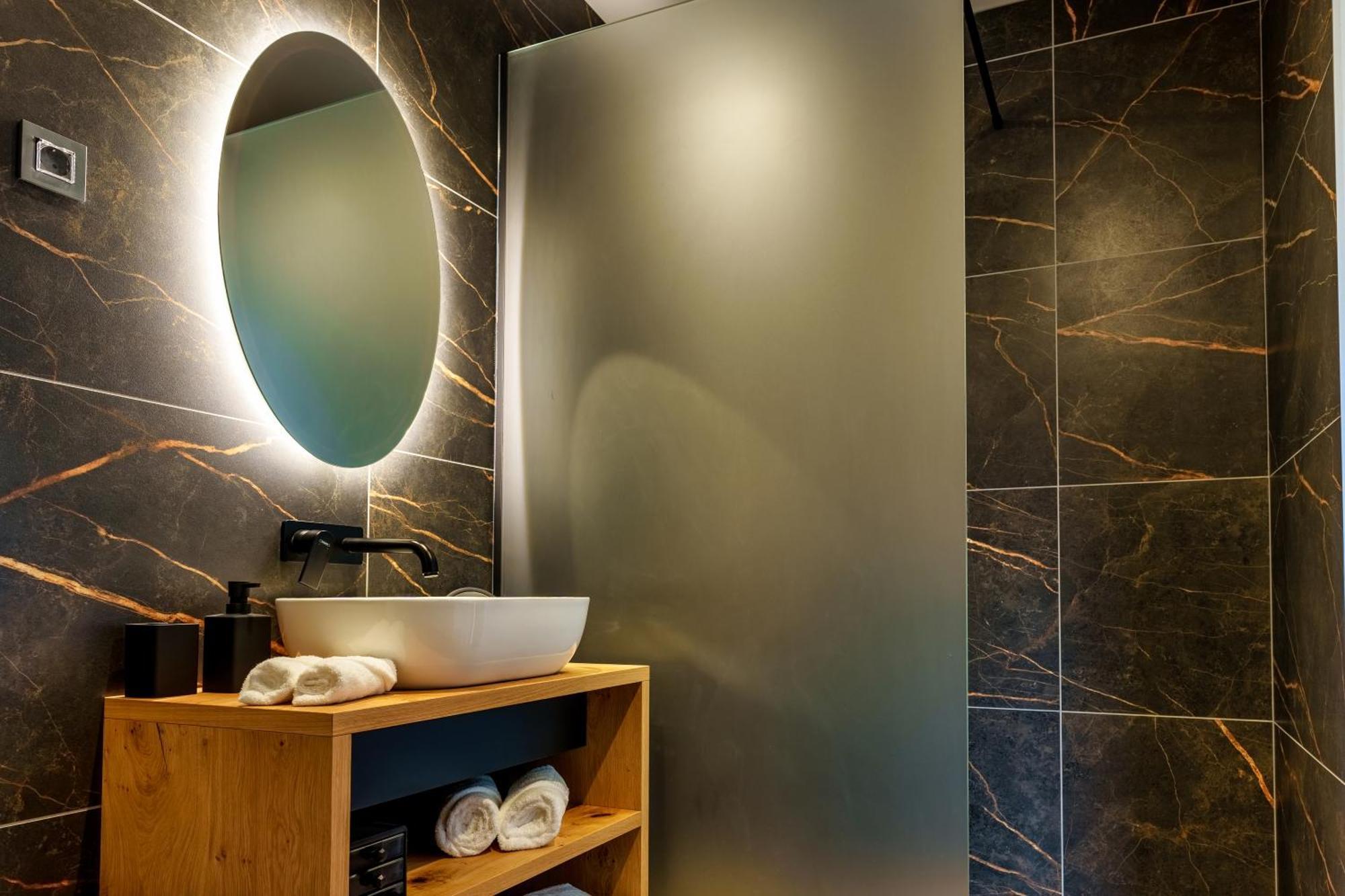 Hotel Frost Марибор Экстерьер фото